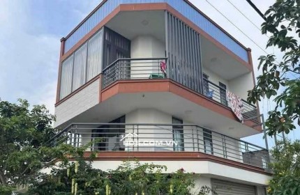 Hot Hot Hot ! Cần bán gấp nhà đẹp 65m², vị trí đắc địa gần Vinhomes chỉ với 2,7 tỷ!